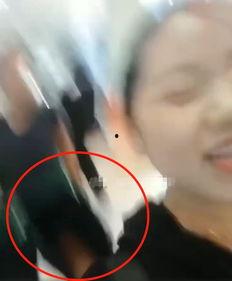 被偷拍吃瓜 第3张 被偷拍吃瓜 第3张