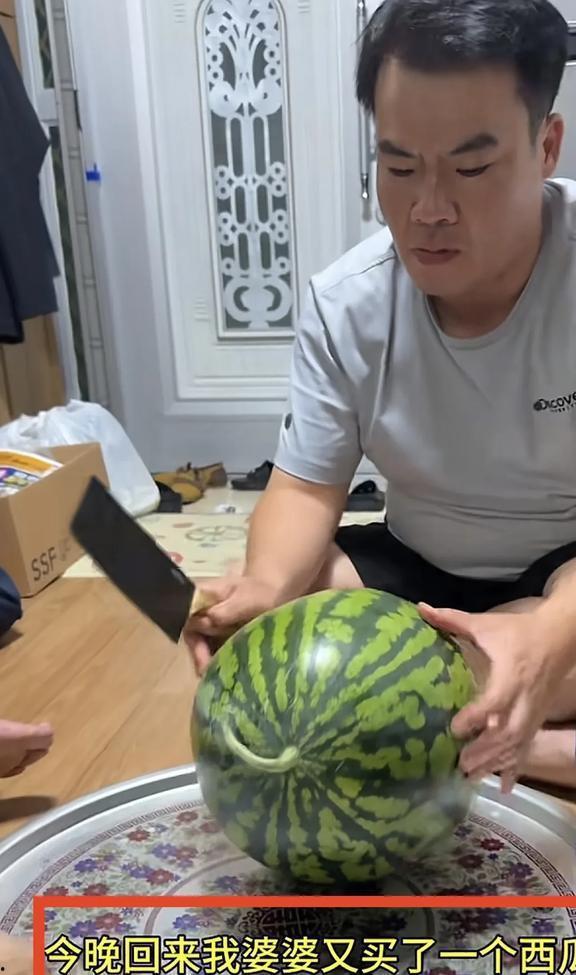 在韩国吃瓜,揭秘那些鲜为人知的“吃瓜”瞬间