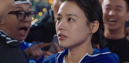 吃瓜男生拍的照片