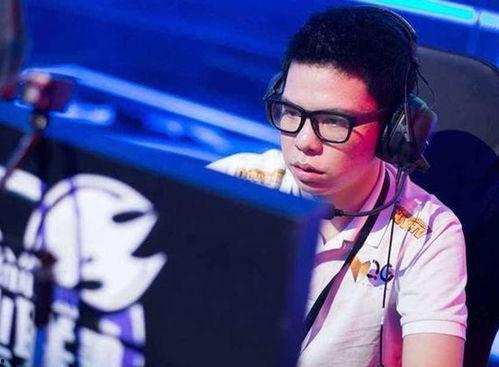 lol选手直播吃瓜